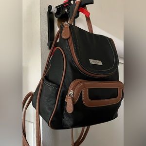 Multi Sac Major Adjustable Straps Backpack
